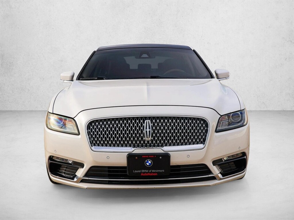 Used 2017 Lincoln Continental Select Sedan