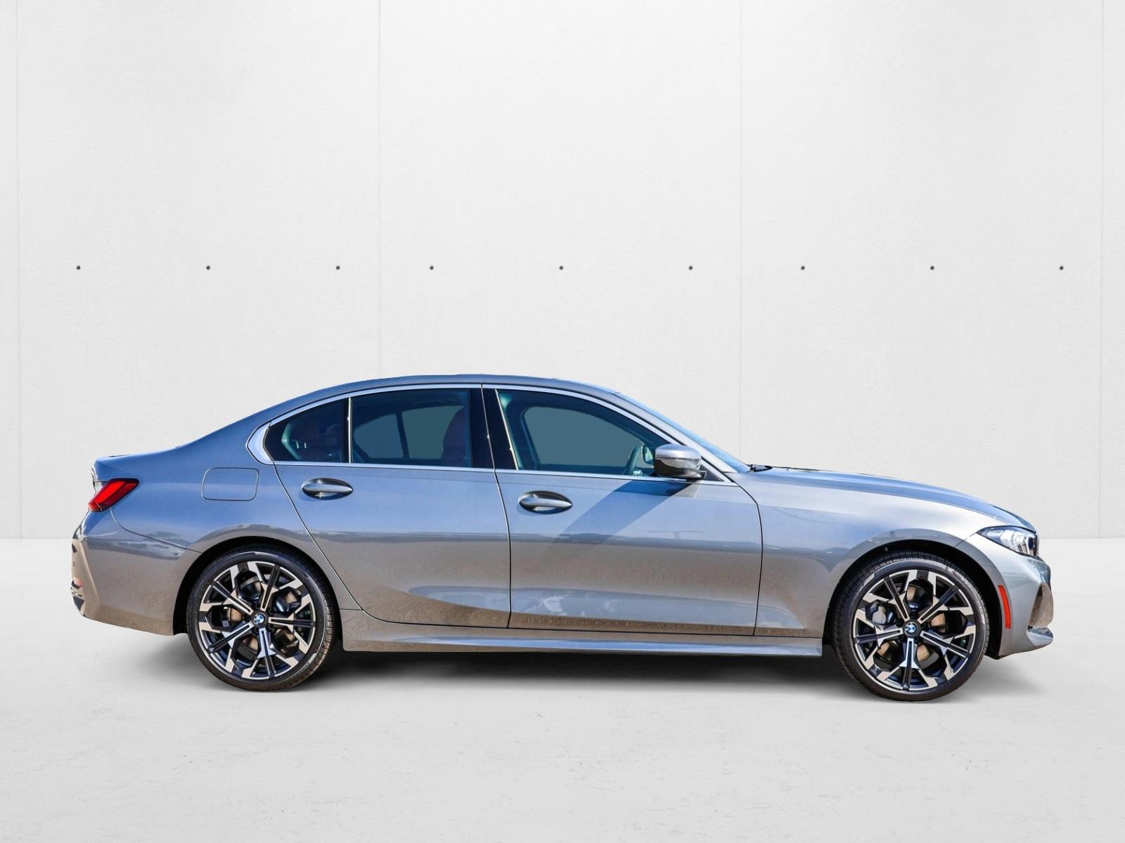 2025 Bmw 330i xDrive Sedan photo 4