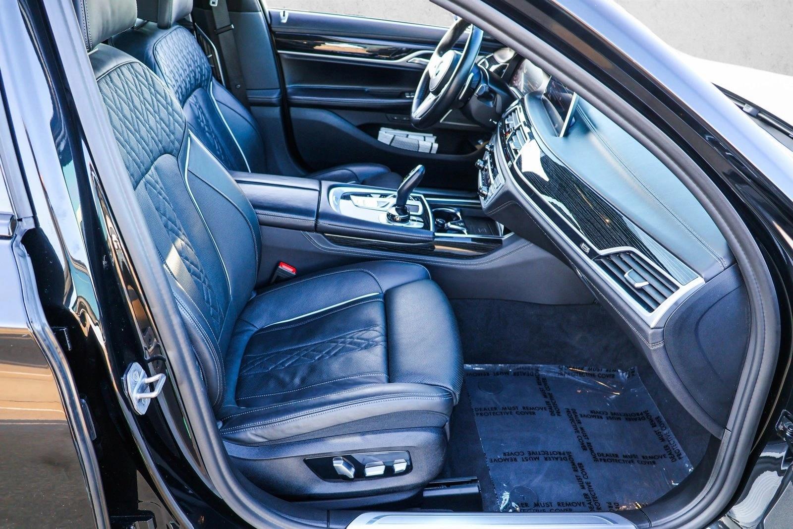 2022 BMW 750LI - Image 29