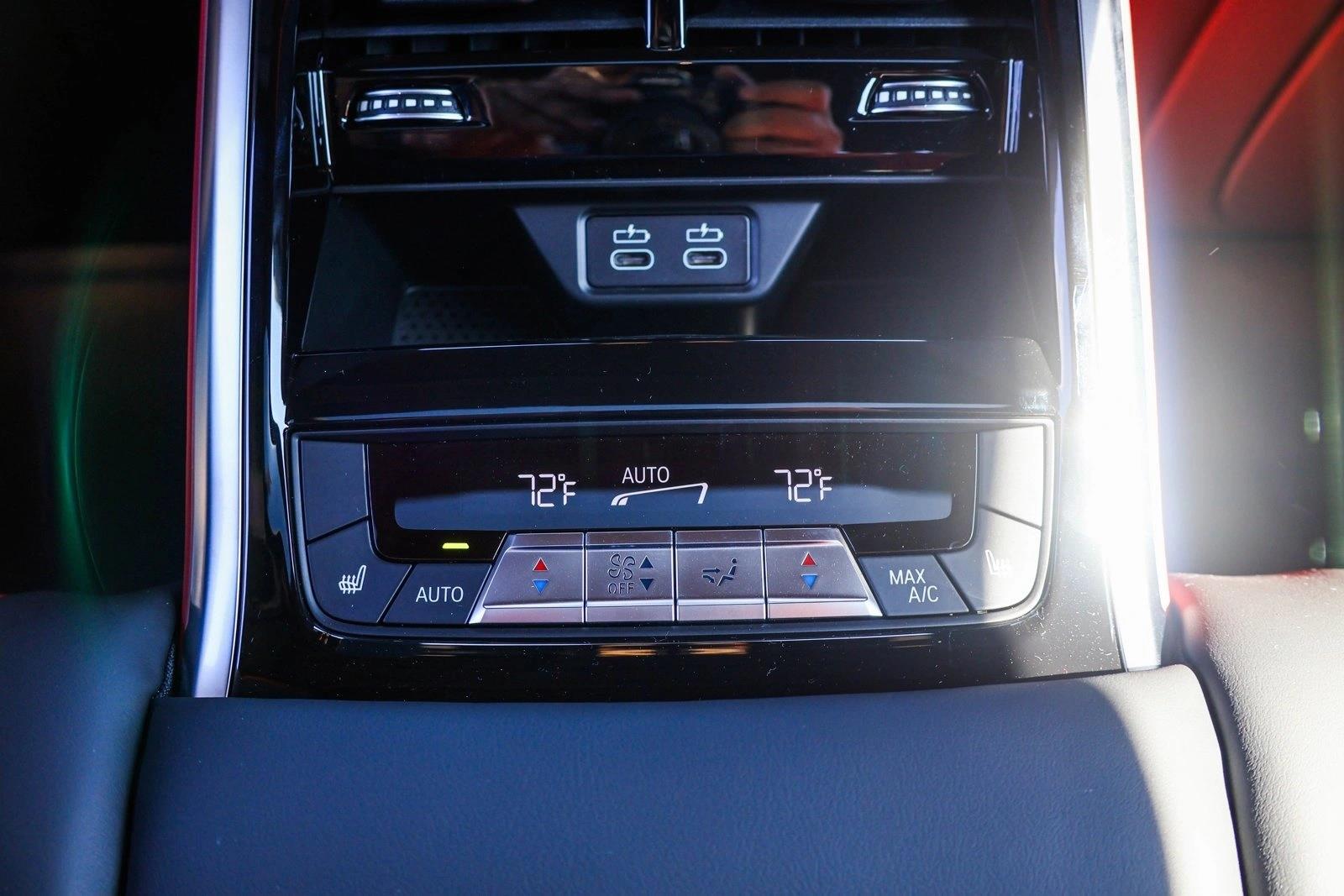2026 BMW 8 Series 840i - Photo 21