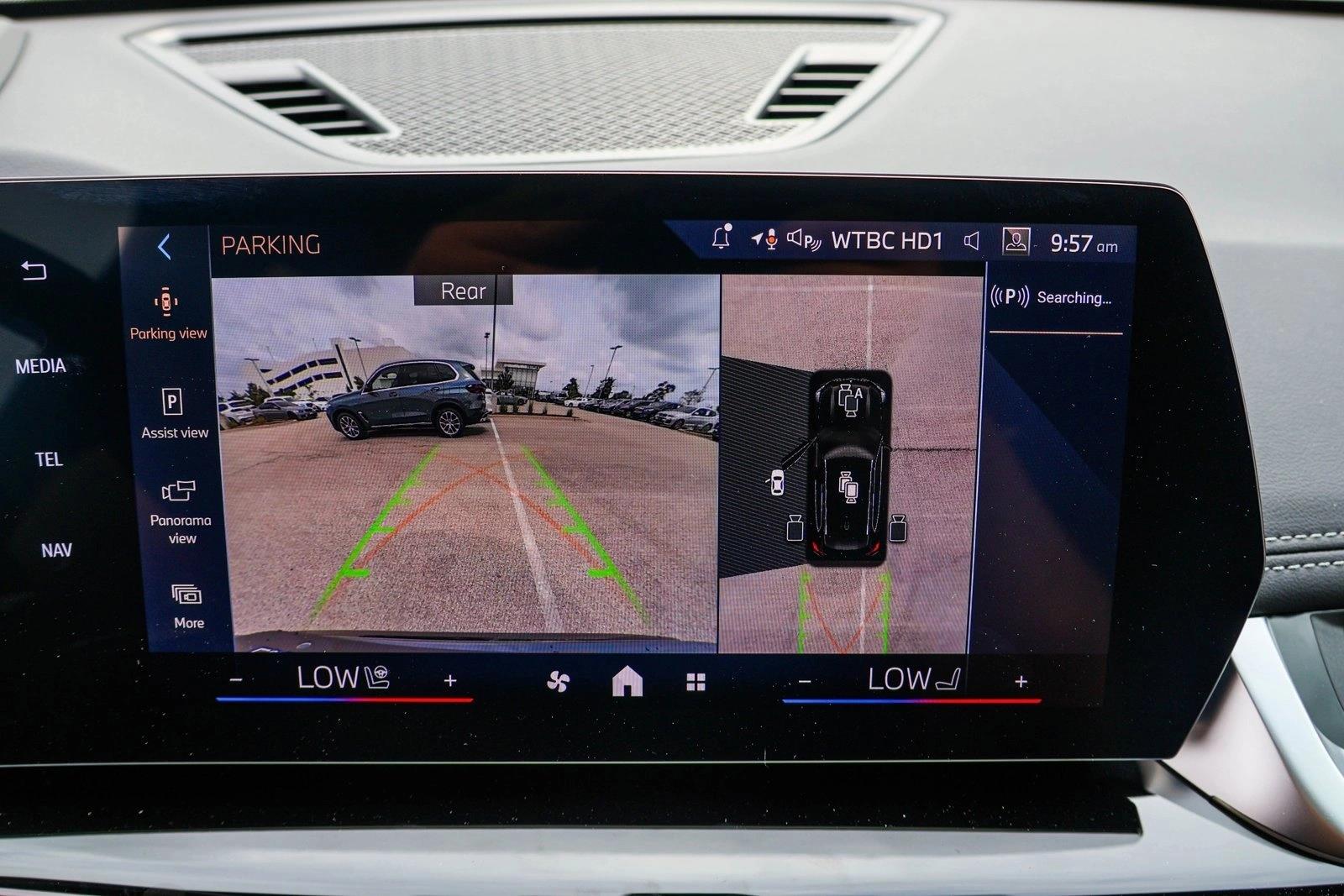 2025 BMW X1 - Image 17