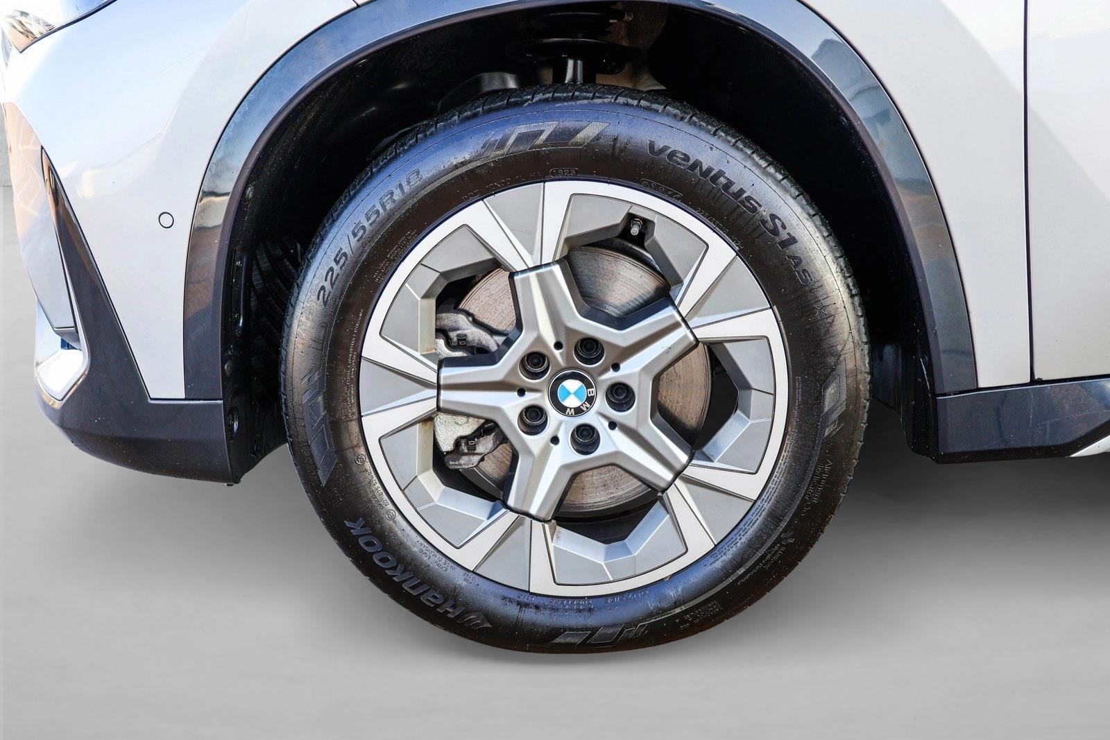 2025 BMW X1 - Image 9