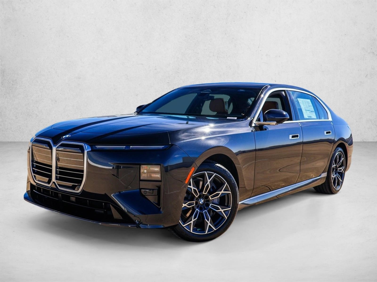 2027 BMW 740i