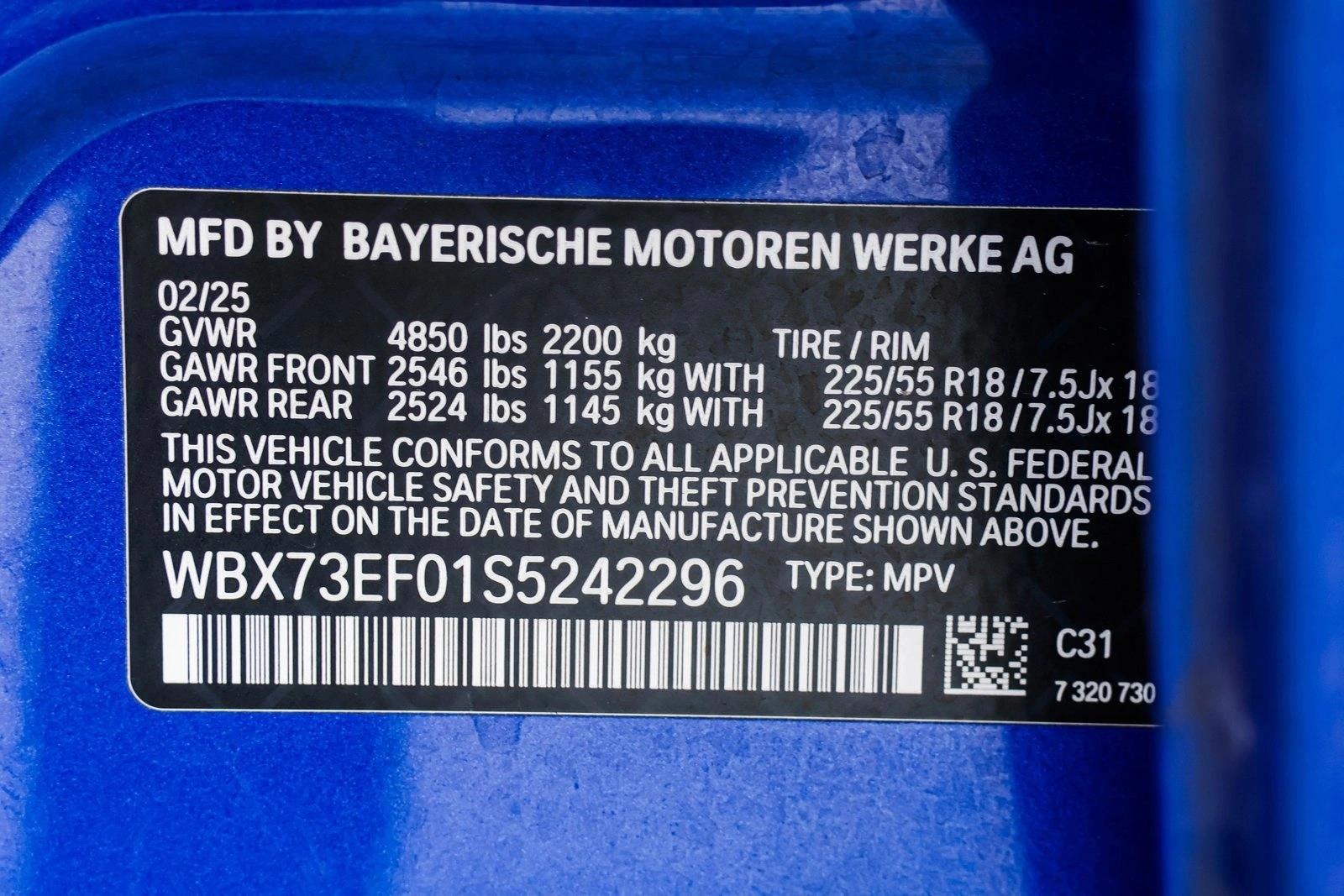 2025 BMW X1 - Image 28