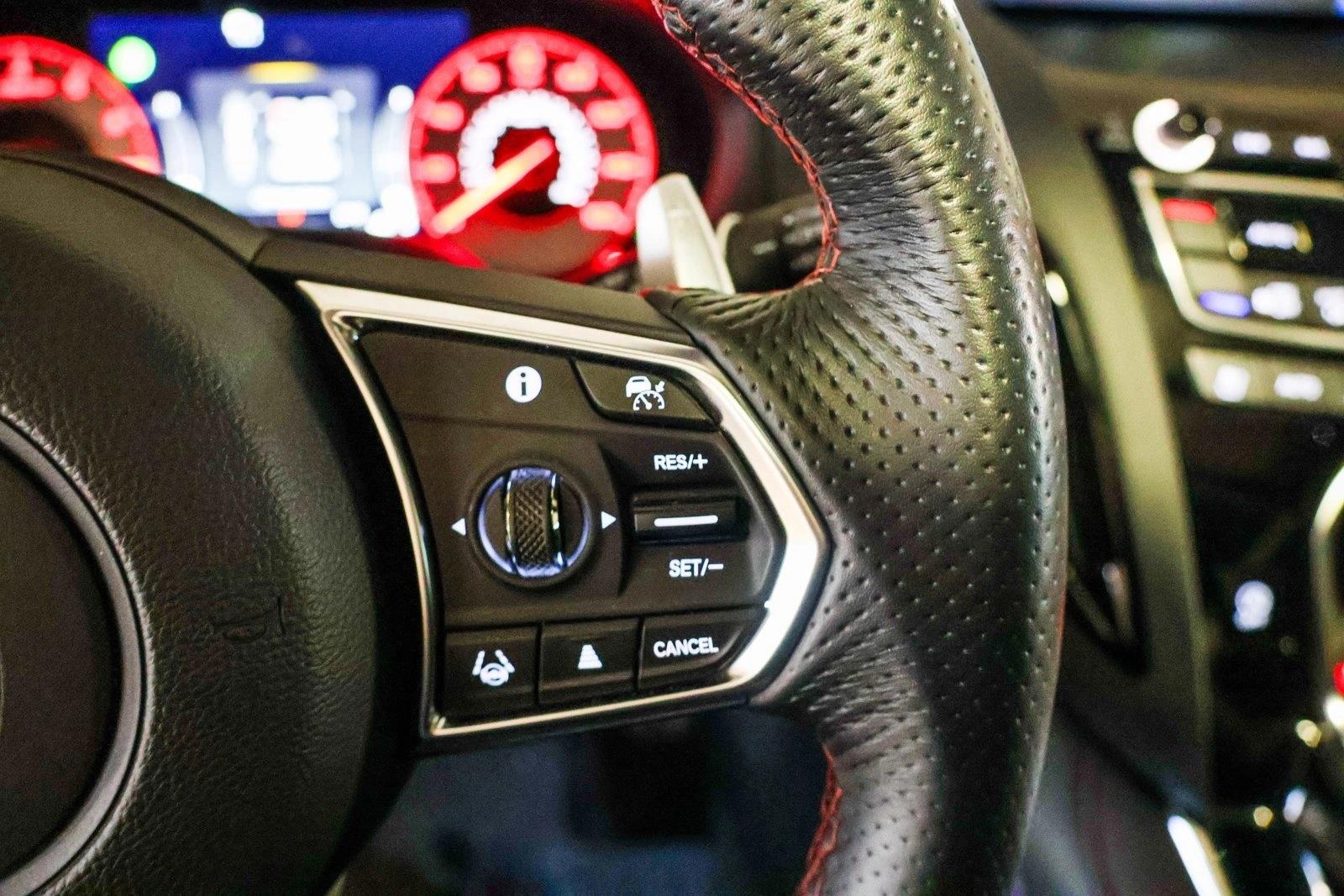 2025 ACURA RDX - Image 16