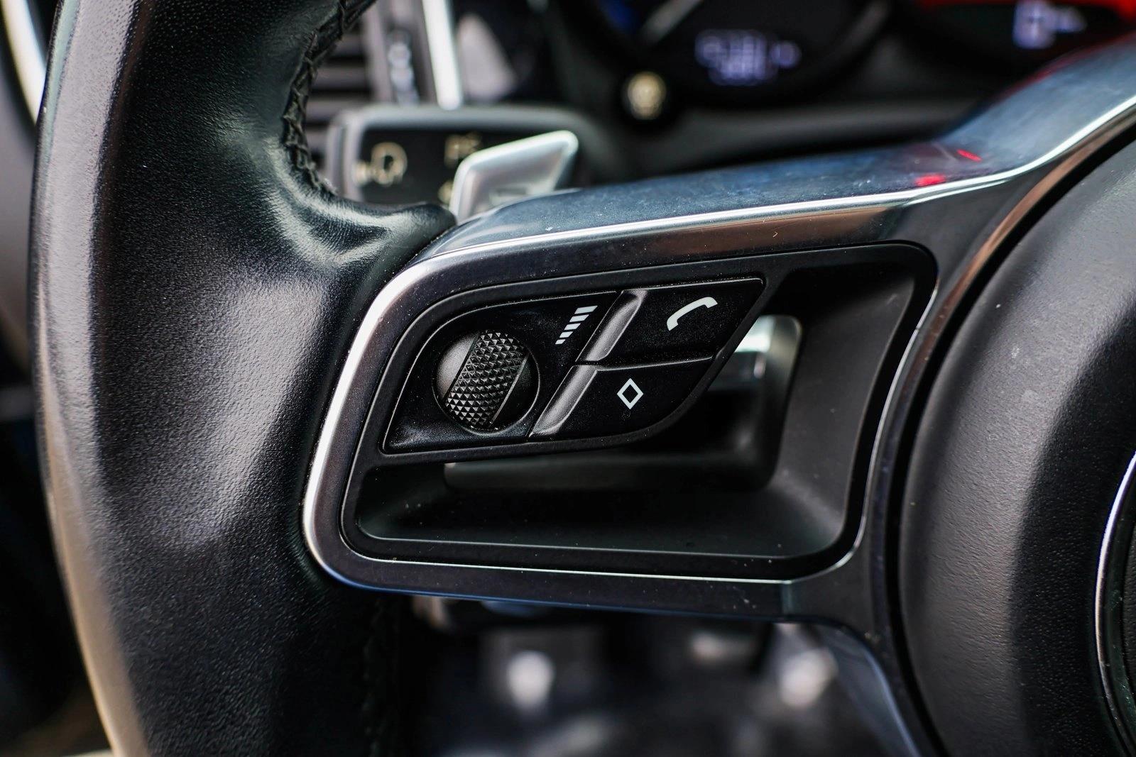 2018 PORSCHE MACAN - Image 14