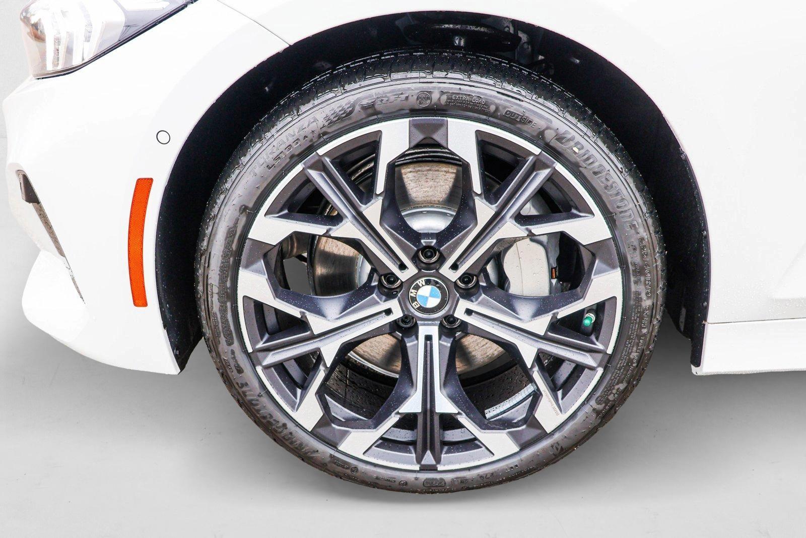 2025 BMW 330I - Image 9