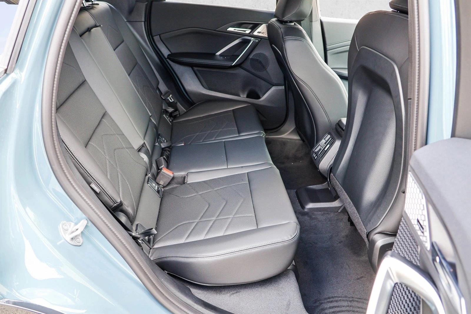 2025 BMW X1 28i - Photo 23