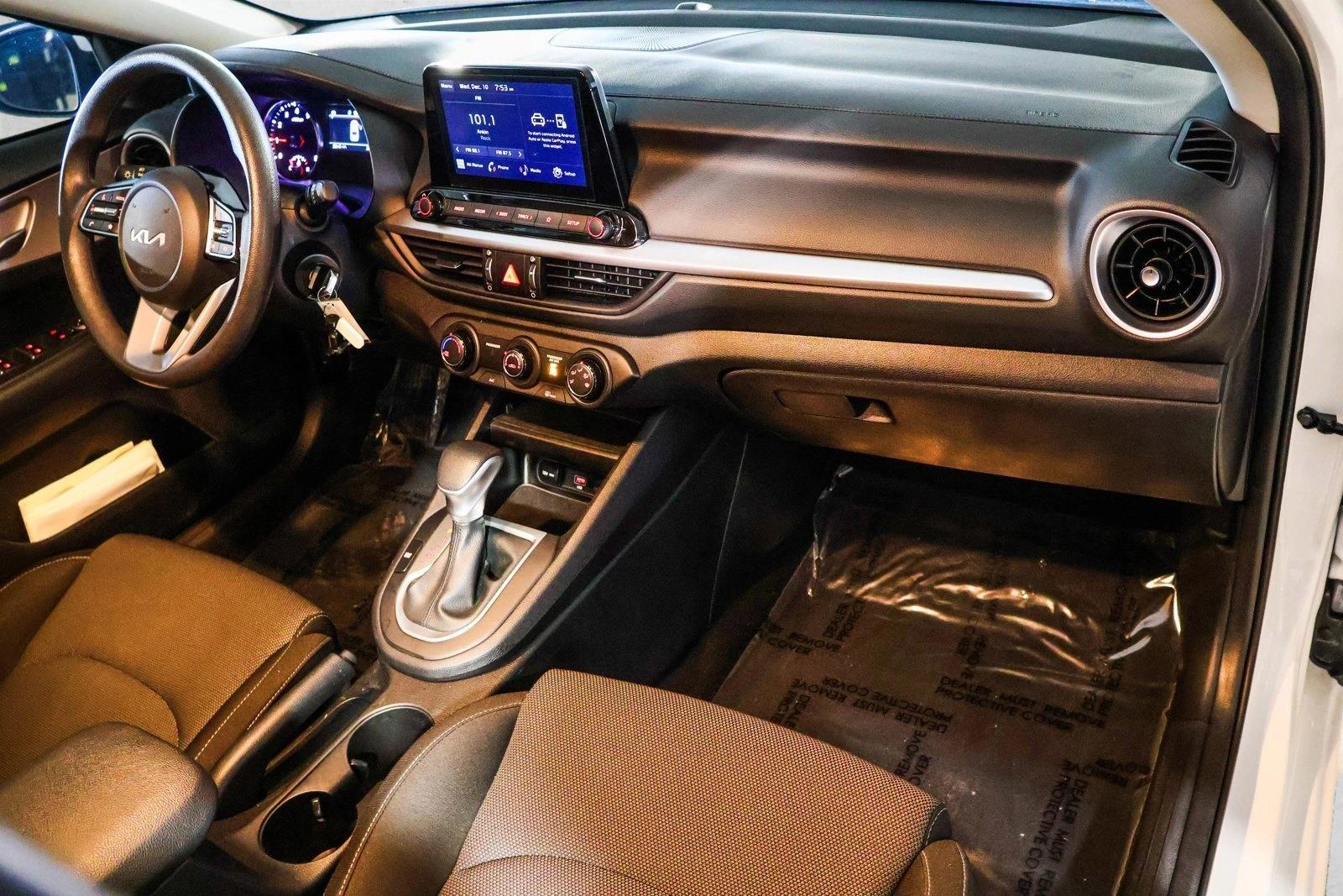 2024 KIA FORTE - Image 24