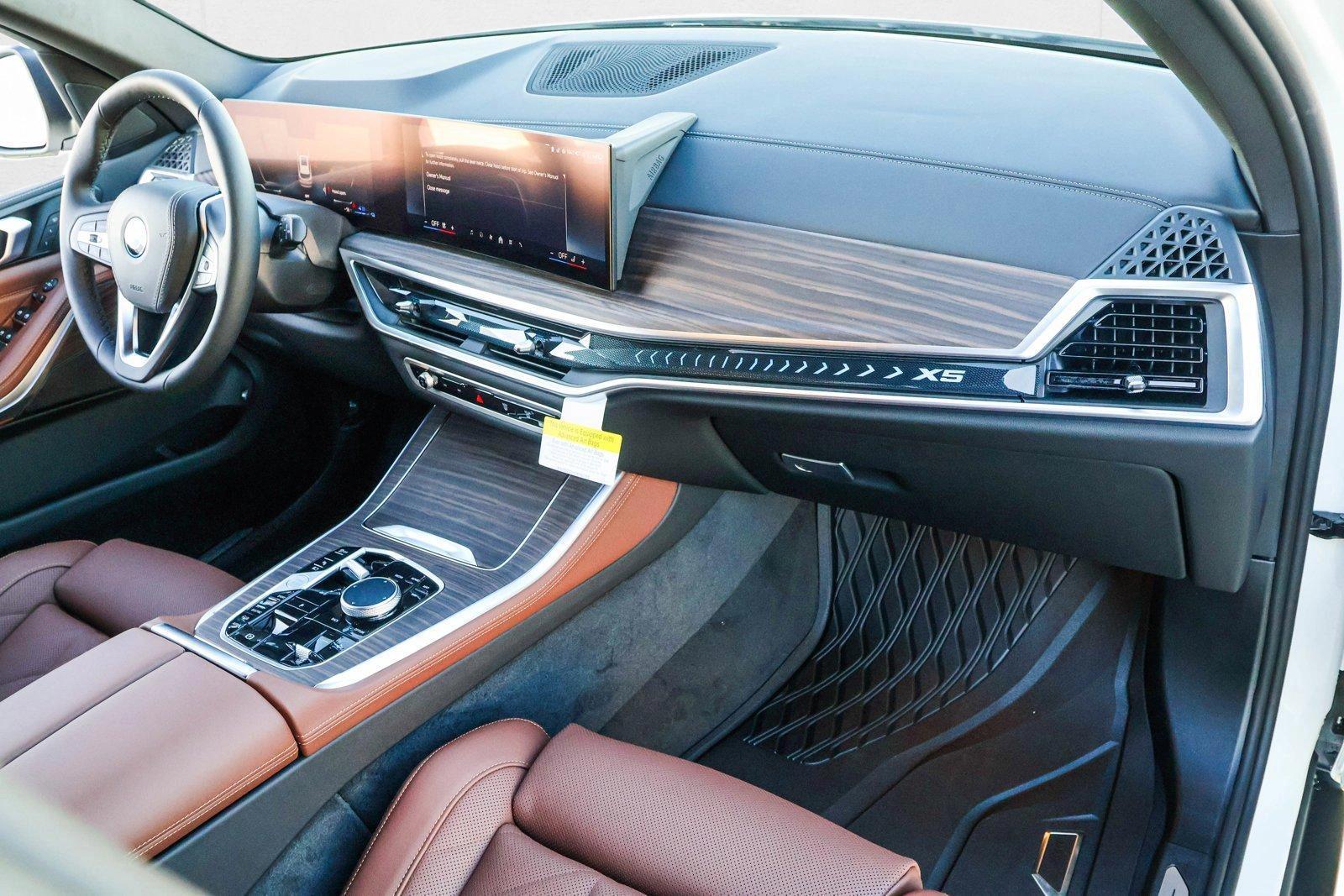 2025 BMW X5 - Image 24