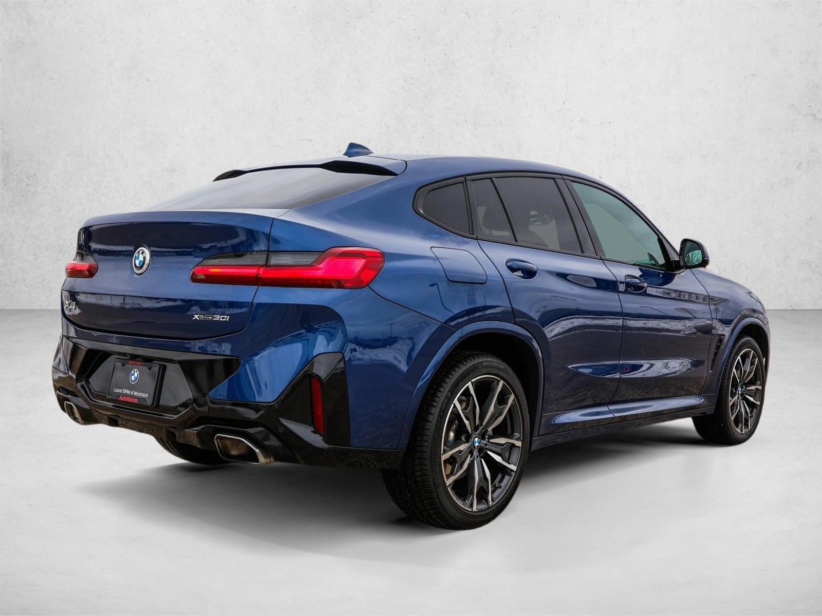 2023 BMW X4 - Image 5