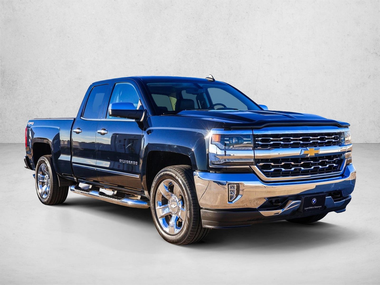 2017 Chevrolet Silverado 1500 LTZ photo 3