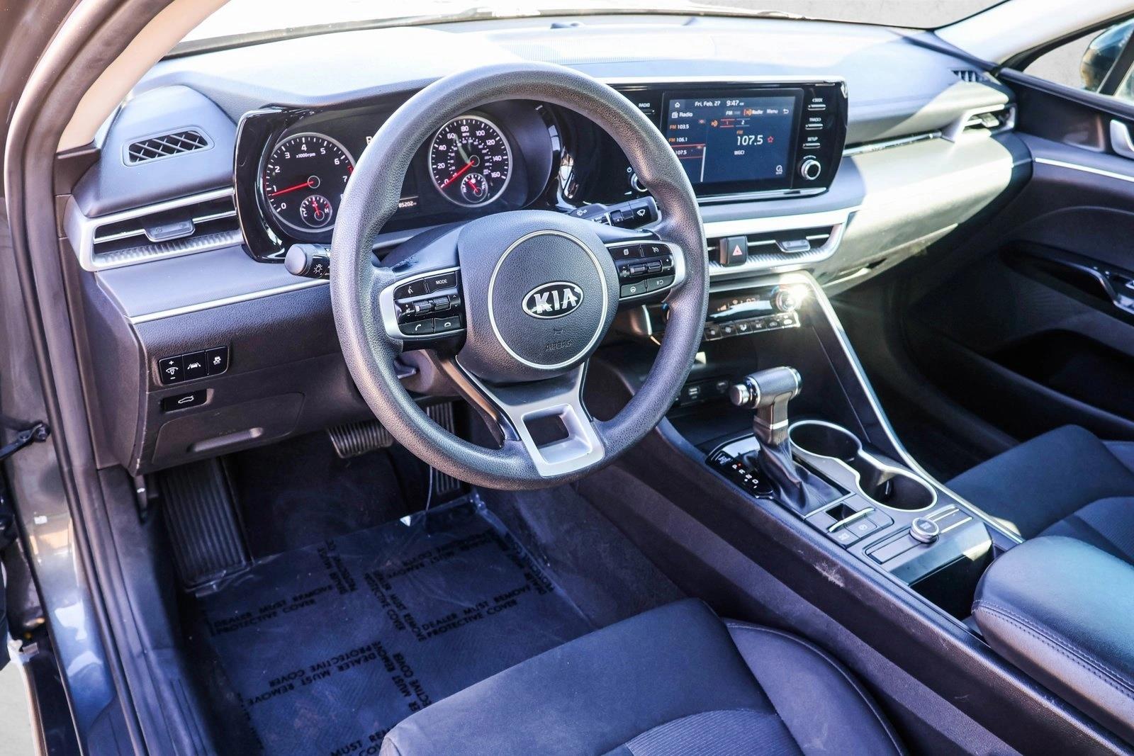 2021 KIA K5 - Image 10