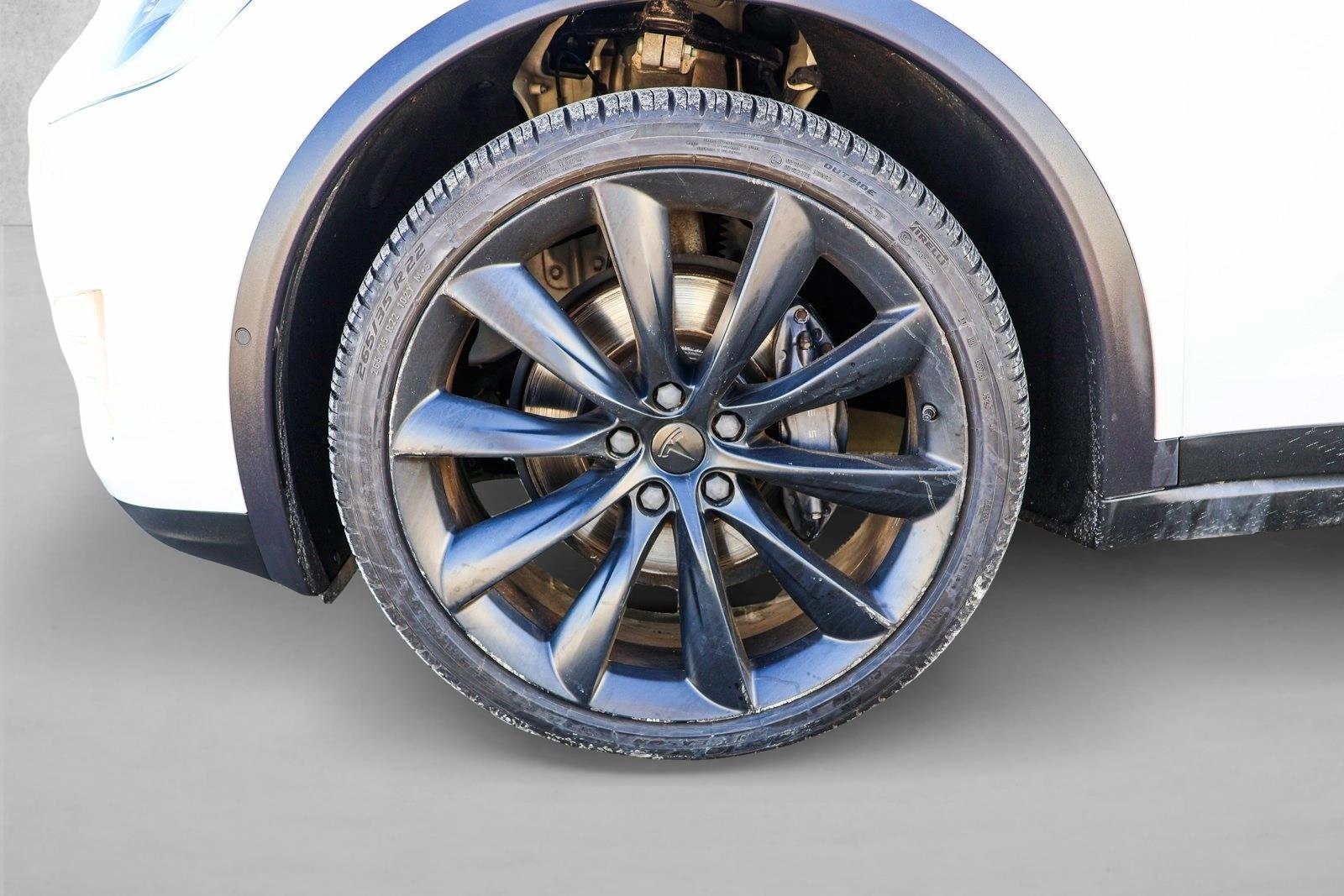 2018 TESLA MODEL X - Image 9