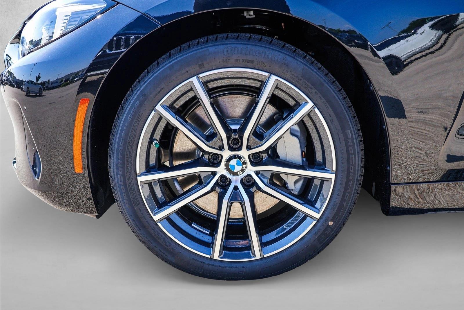 2026 BMW 4 Series 430i - Photo 9
