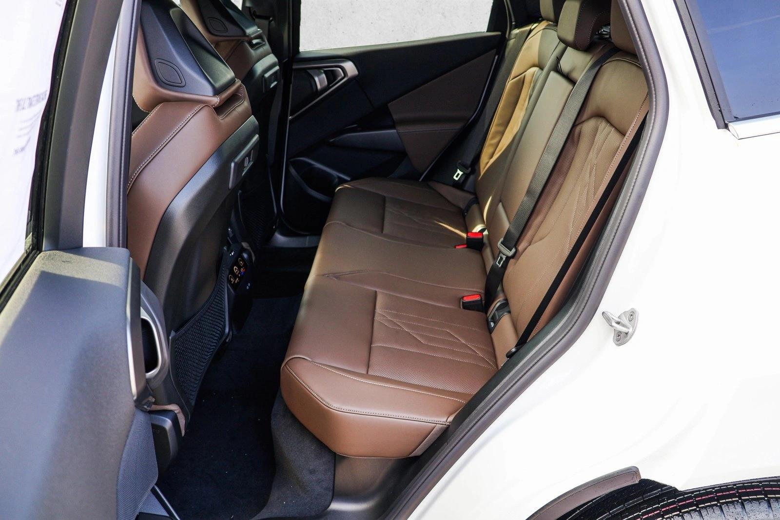 2026 BMW X3 30 - Photo 20