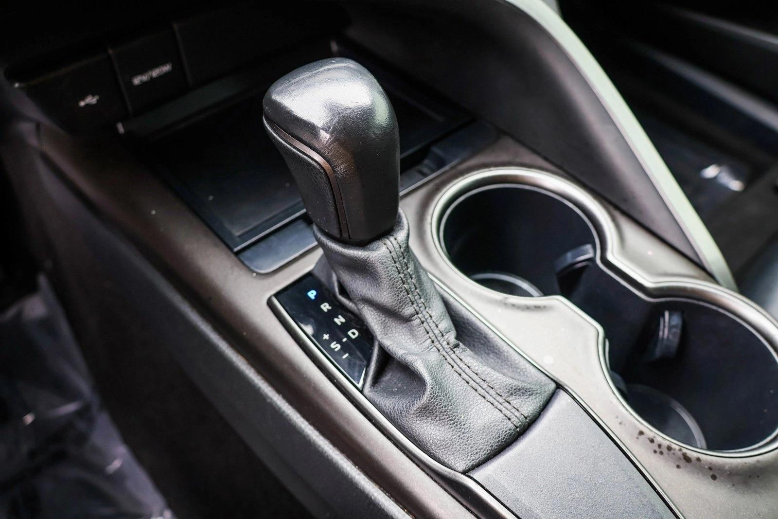 2021 TOYOTA CAMRY - Image 19