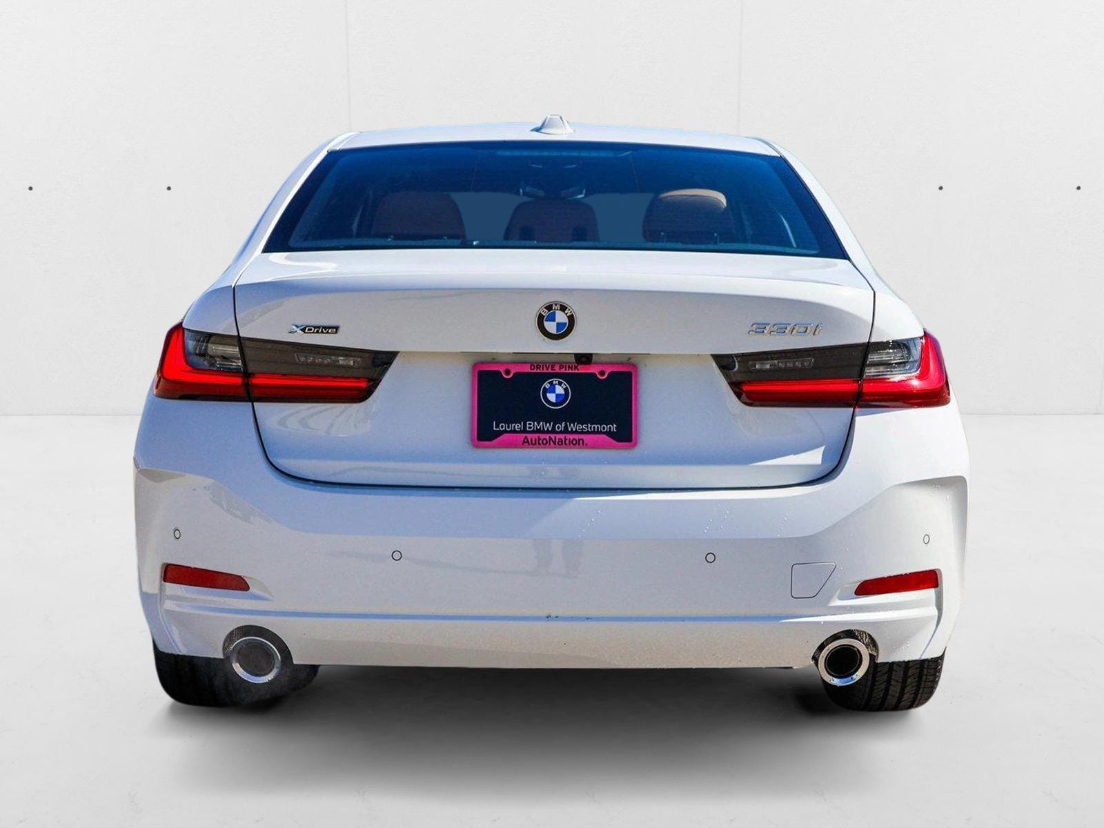 2025 BMW 330I - Image 6