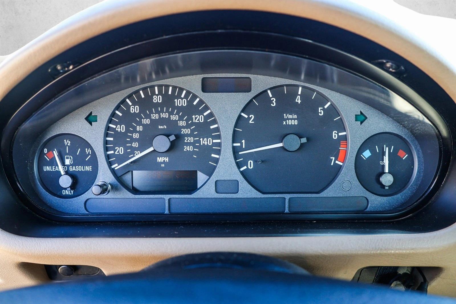 1996 BMW Z3 - Image 13