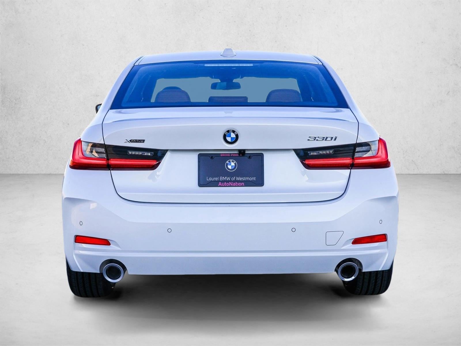 2025 BMW 330I - Image 6