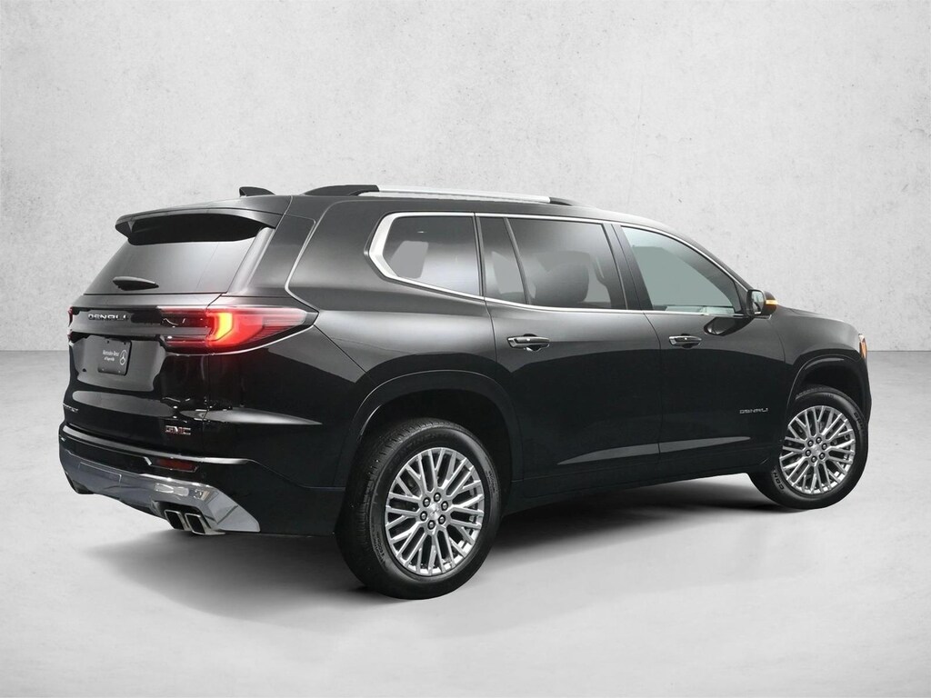 Used 2024 GMC Acadia Denali SUV