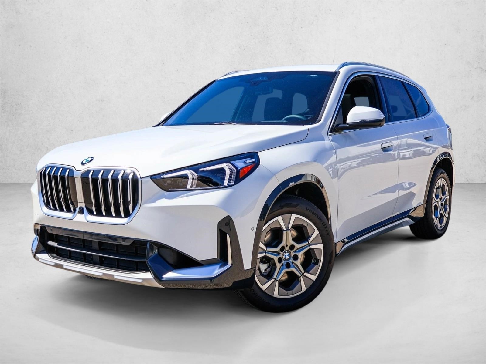 2026 BMW X1 xDrive28i's photo