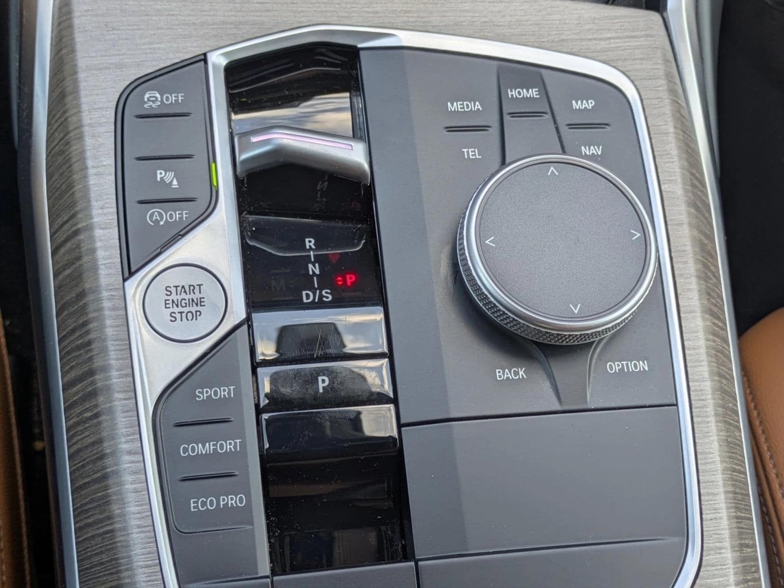 2025 BMW 330I - Image 15