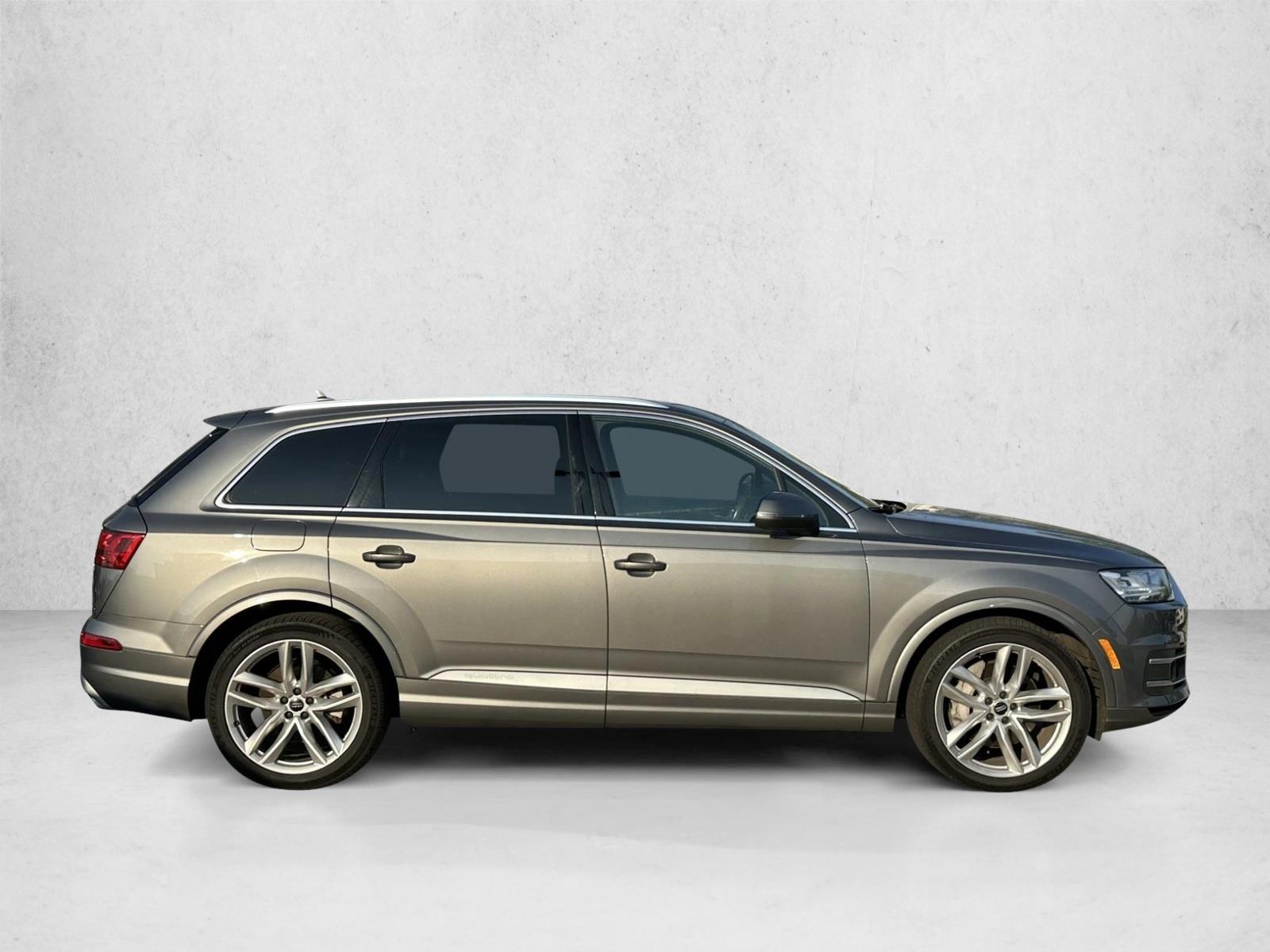 2017 Audi Q7 3.0T Prestige photo 4