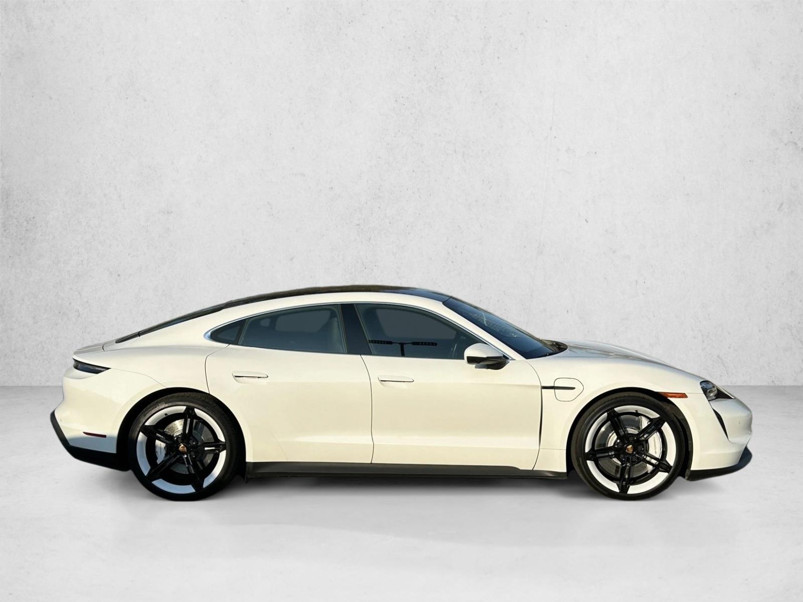 2021 Porsche Taycan 4S photo 4