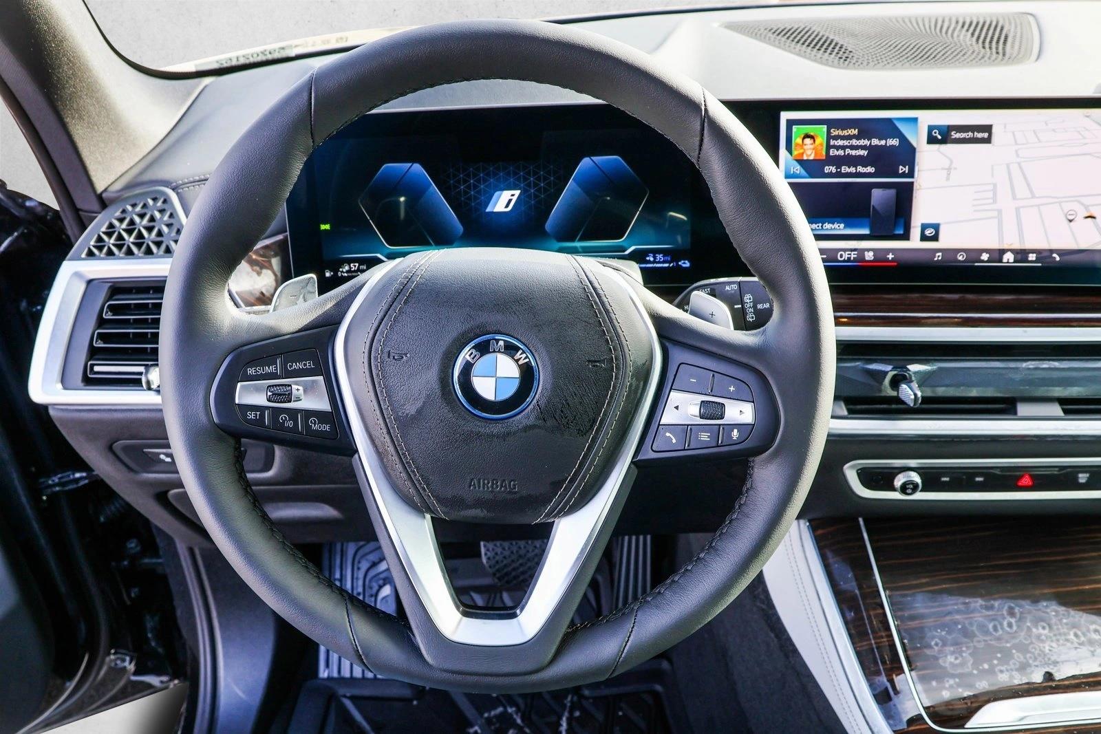 2025 BMW X5 - Image 13