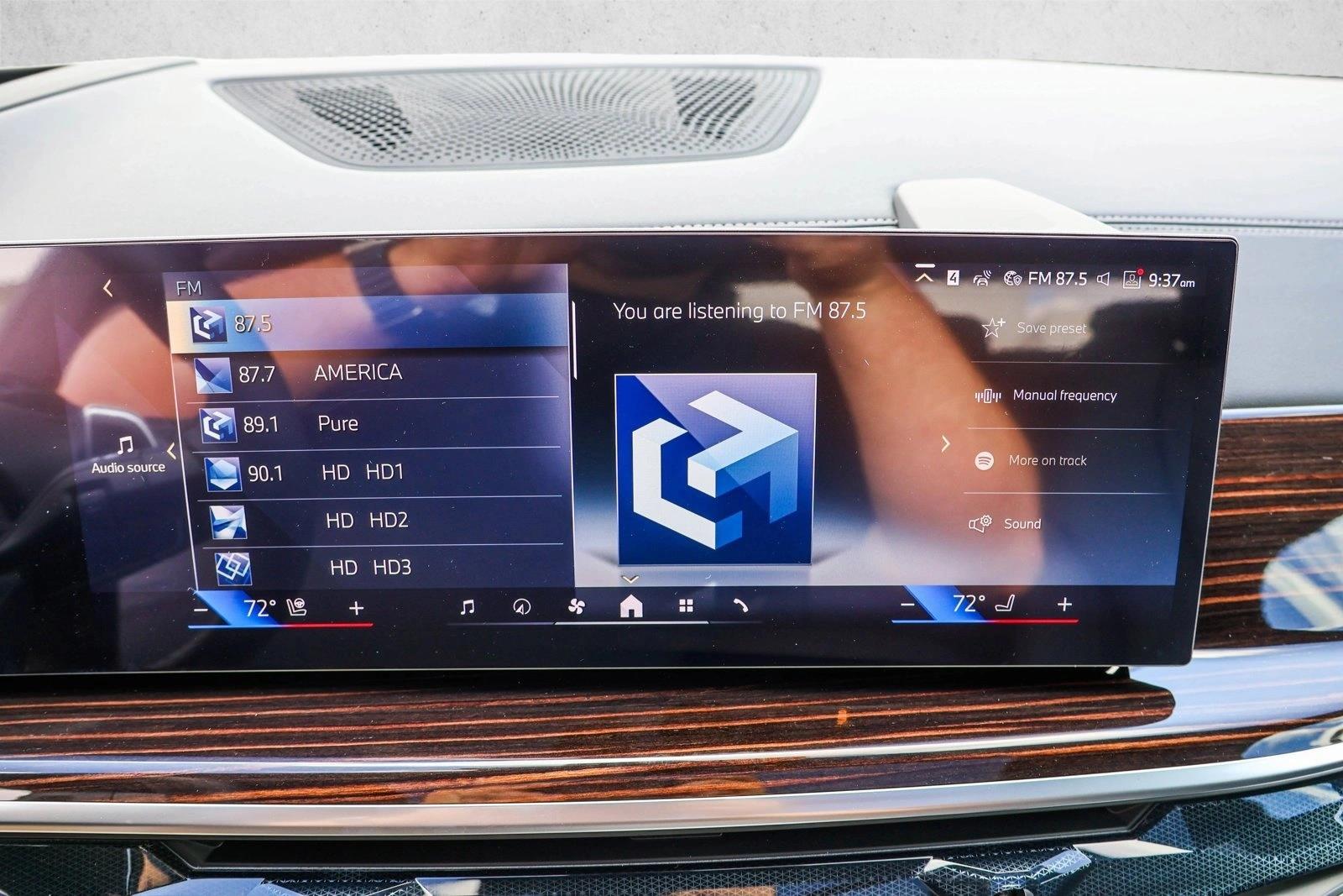 2026 BMW X5 50e - Photo 15
