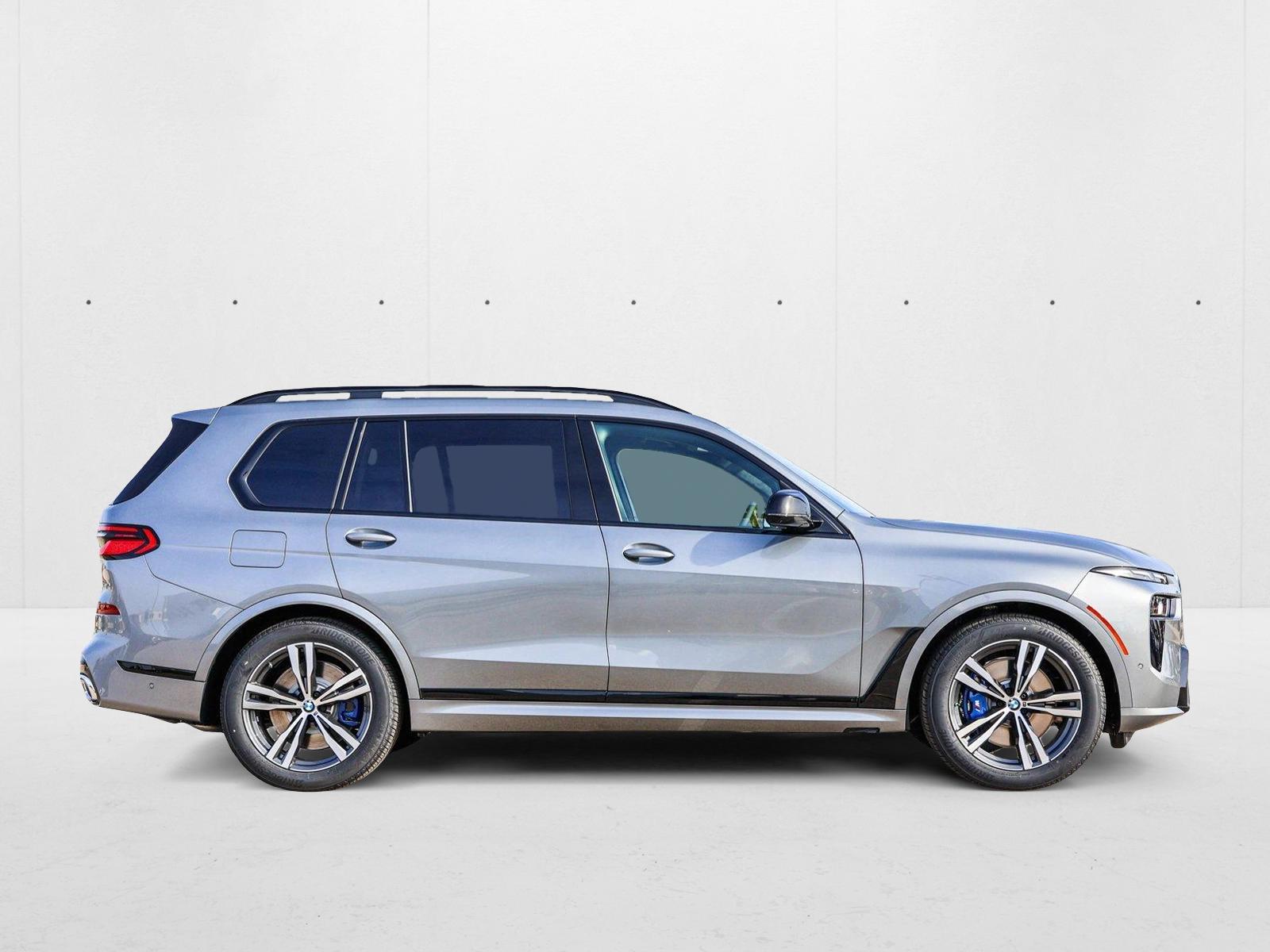 2025 Bmw X7 M60i photo 4