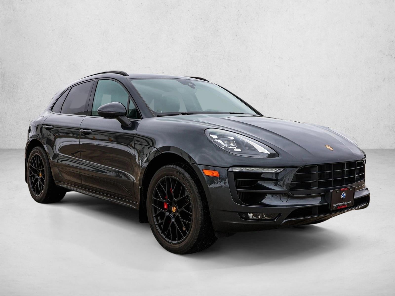 2018 PORSCHE MACAN - Image 3