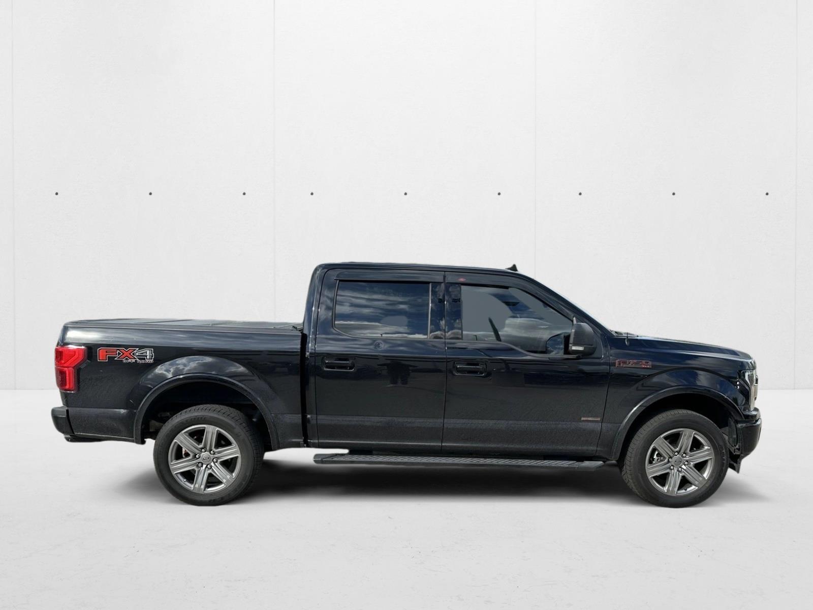 2019 Ford F-150 XLT photo 4