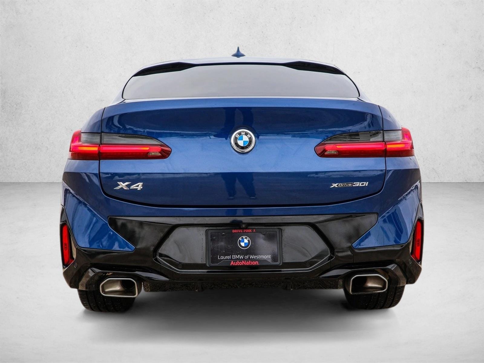 2023 BMW X4 - Image 6