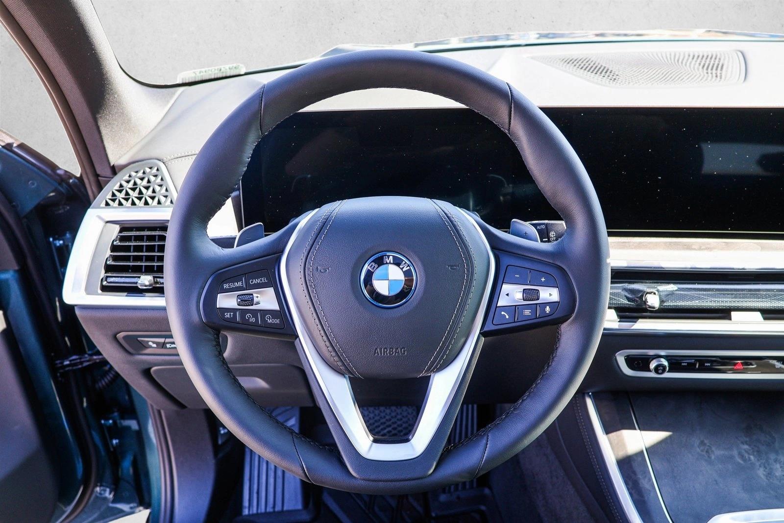 2025 BMW X5 - Image 13