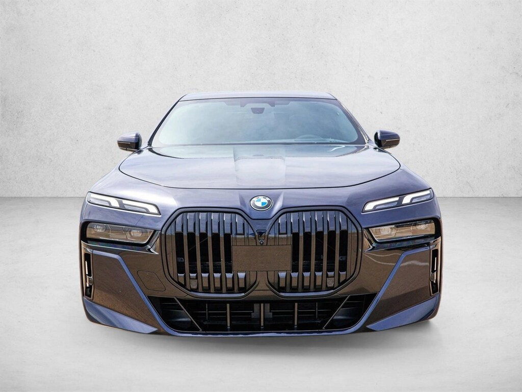Used 2023 BMW 740i Sedan