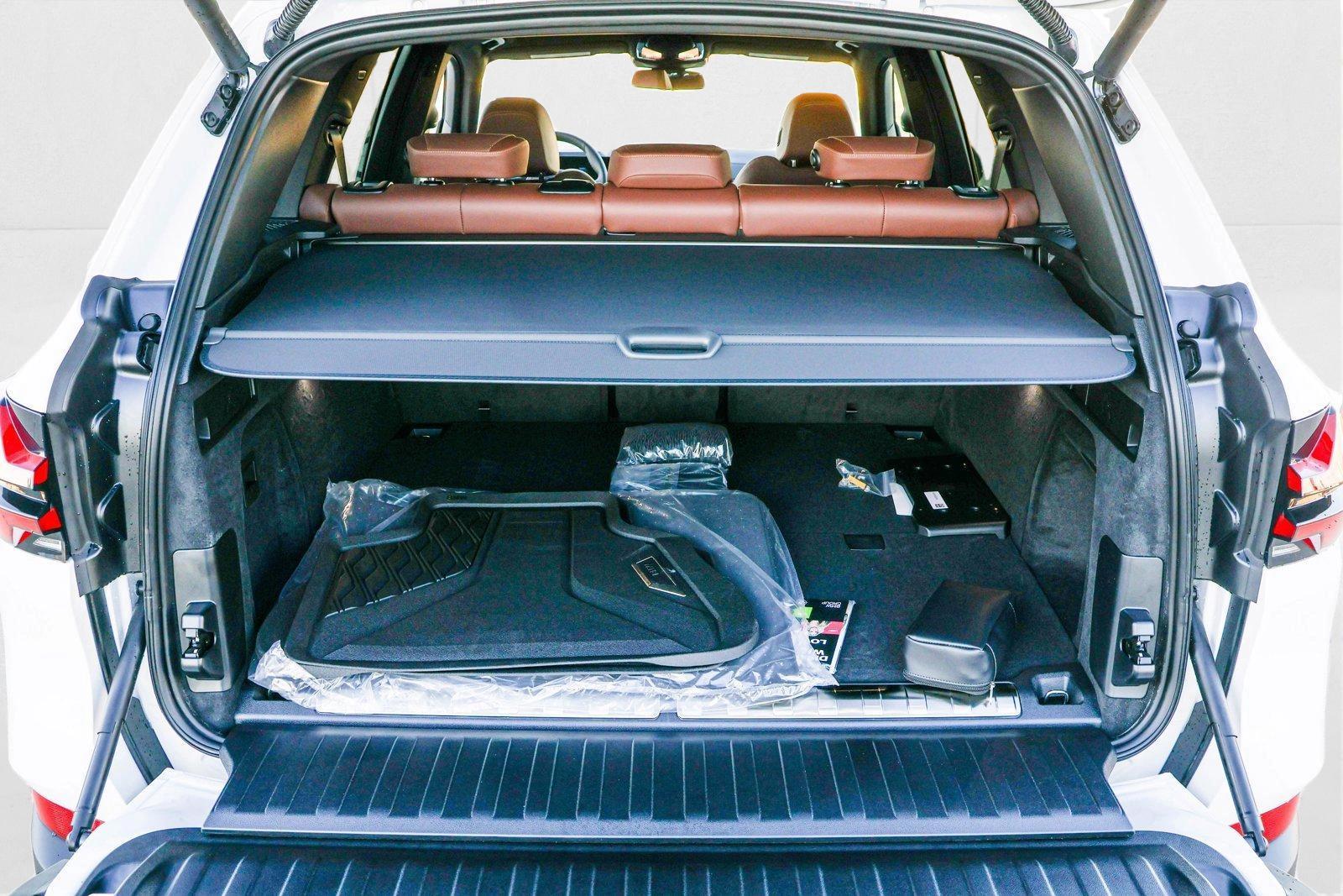 2025 BMW X5 - Image 22