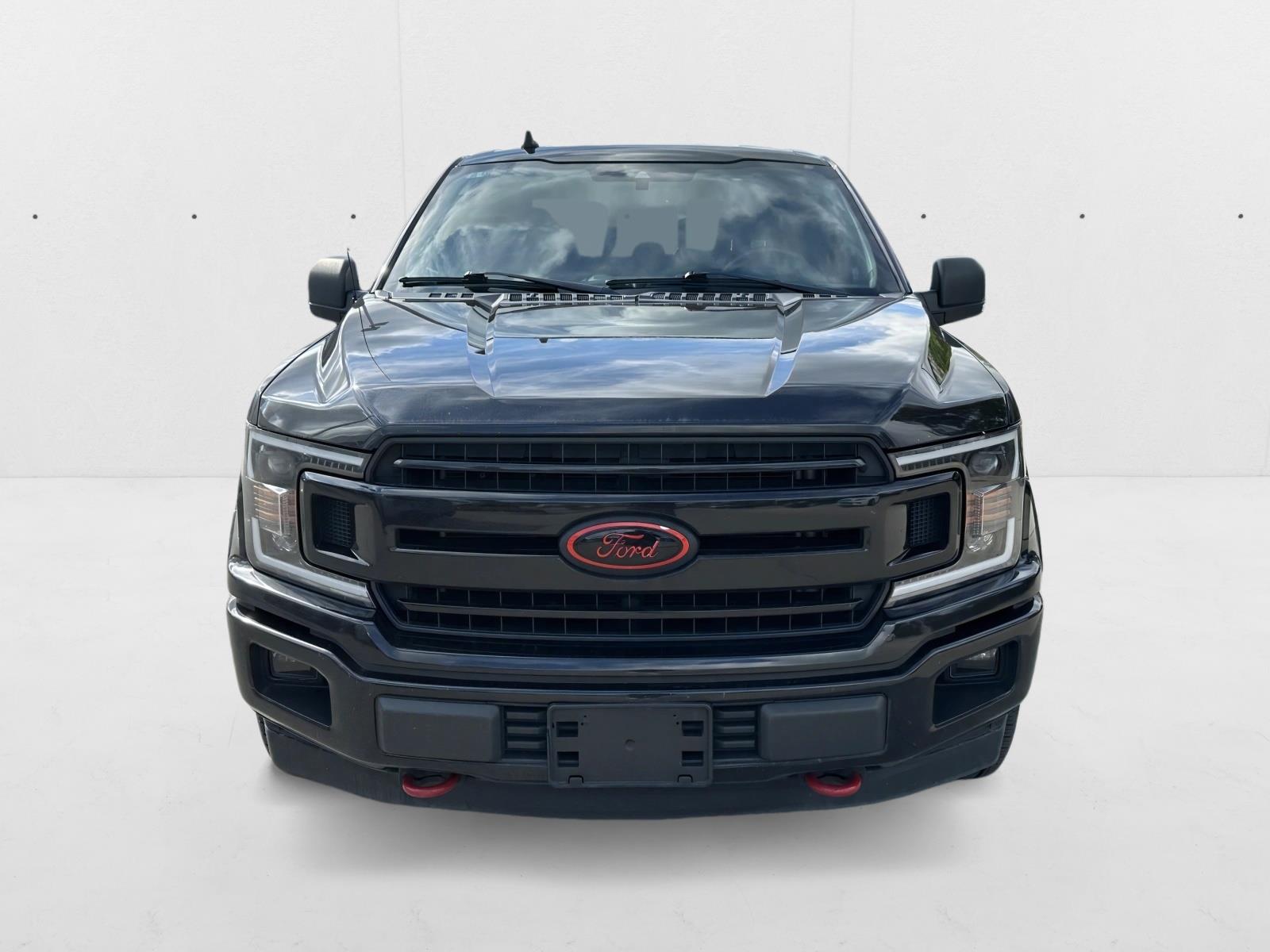 2019 Ford F-150 XLT photo 2