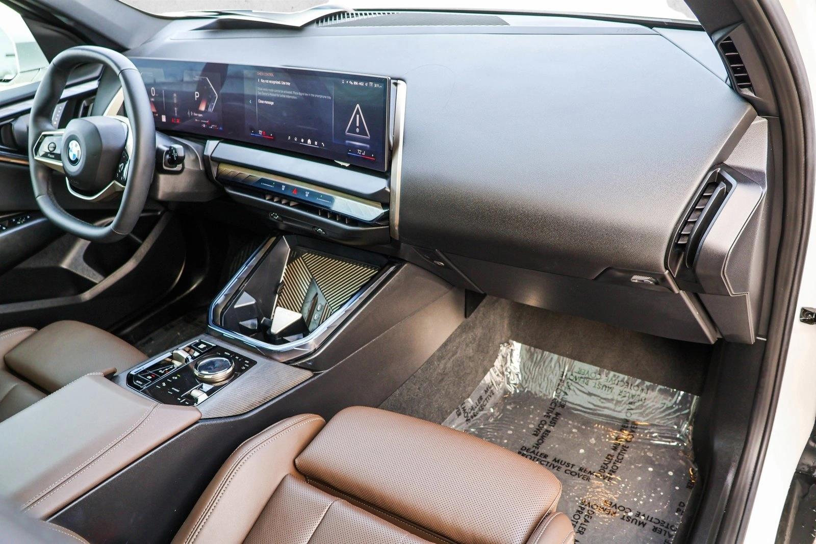 2025 BMW X3 - Image 25