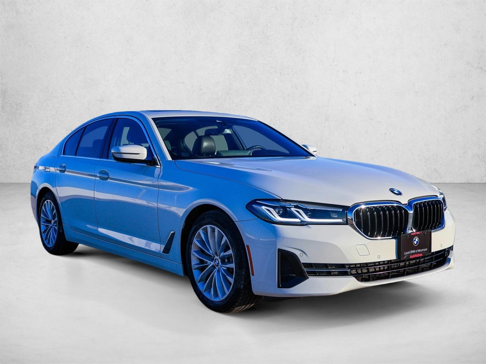 2022 BMW 530I - Image 3