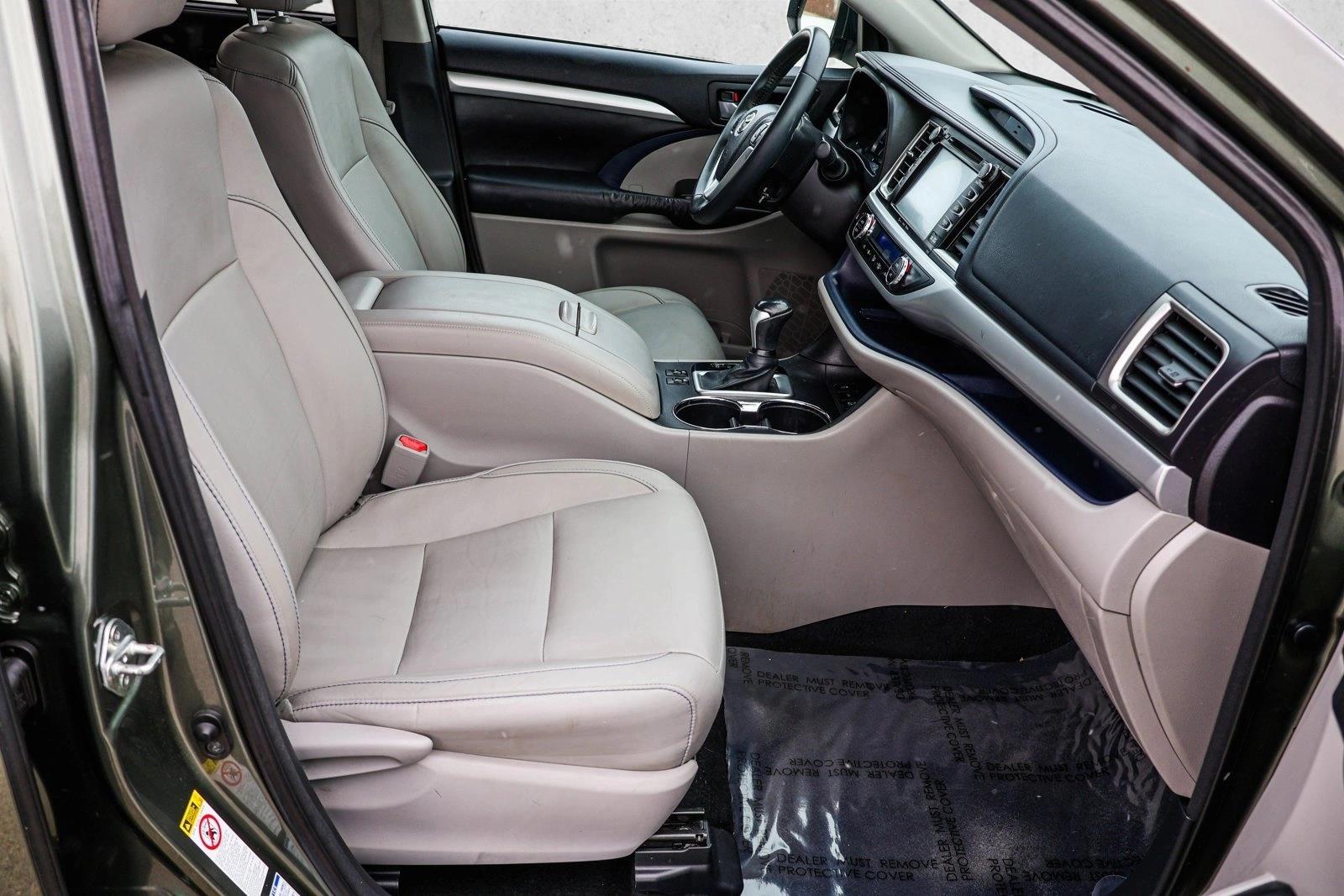 2016 TOYOTA HIGHLANDER - Image 28