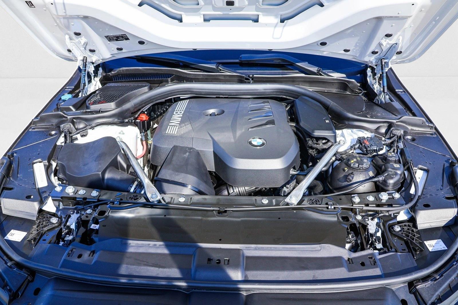 2025 BMW 530I - Image 26