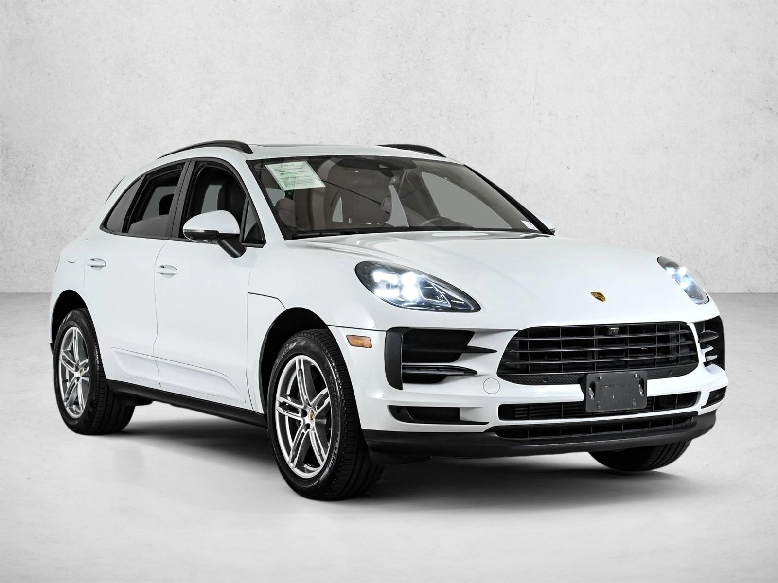 2021 PORSCHE MACAN - Image 3