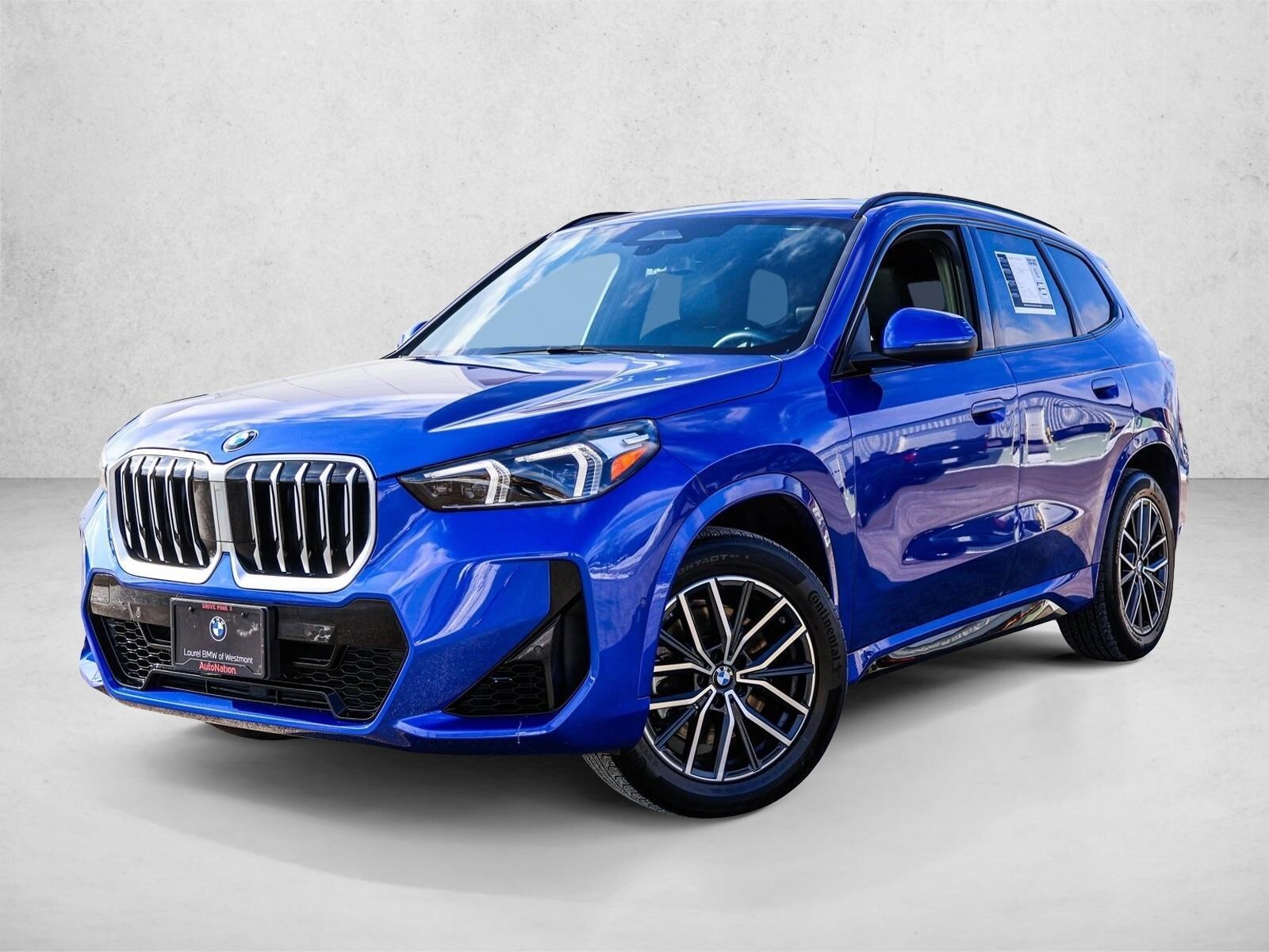 2025 BMW X1 - Image 1