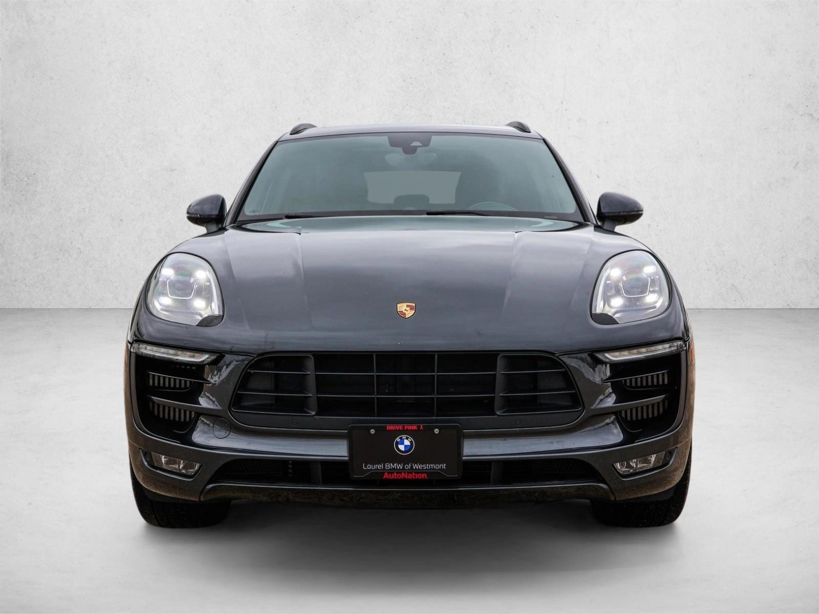 2018 PORSCHE MACAN - Image 2