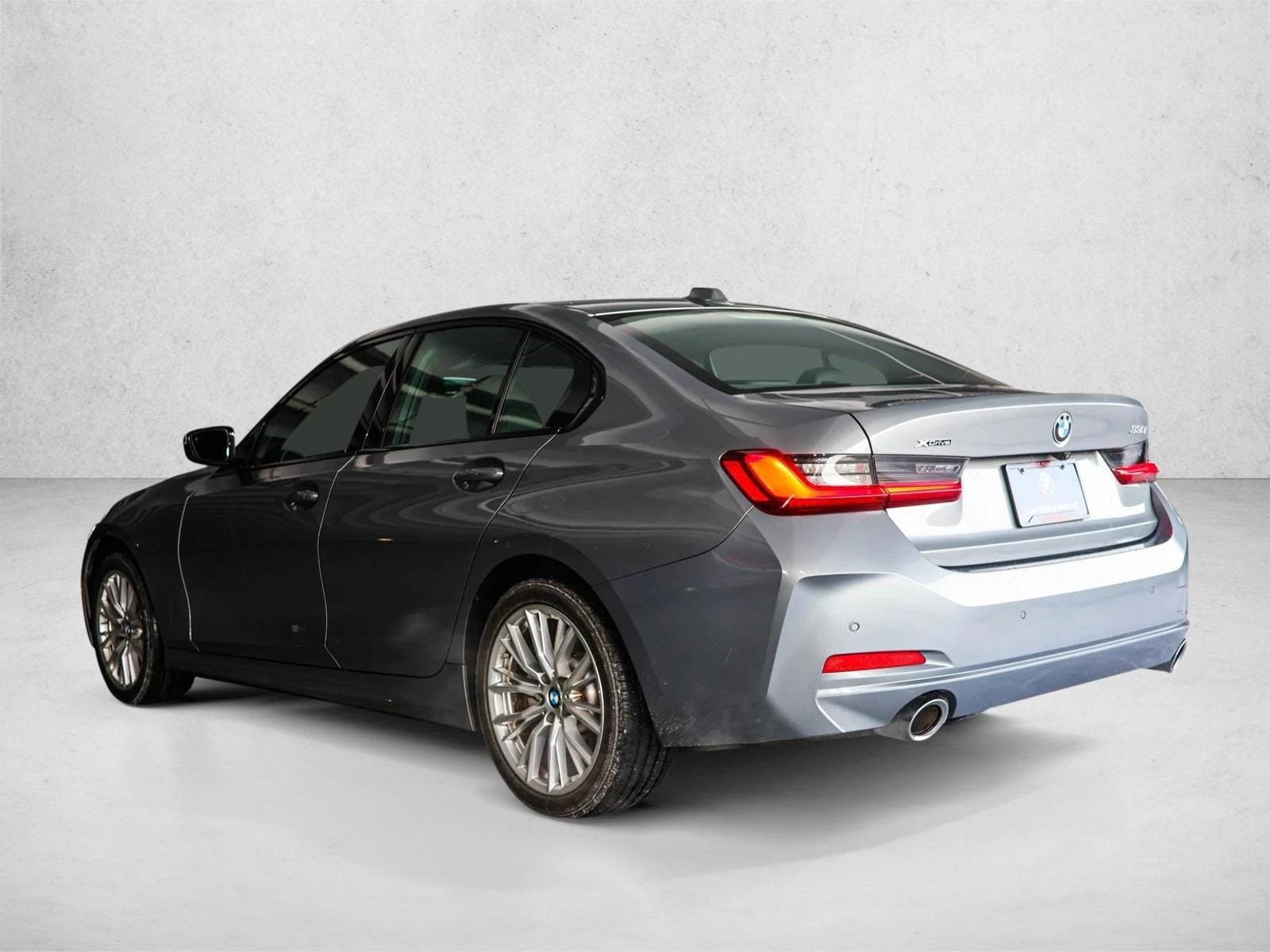 2023 BMW 330I - Image 7