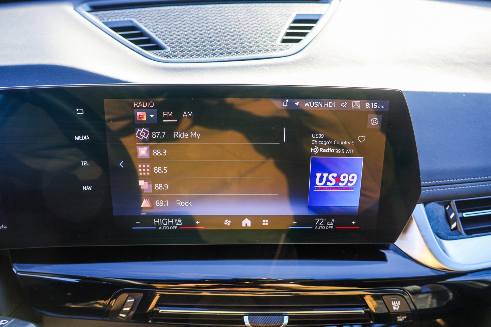 2025 BMW X1 - Image 17