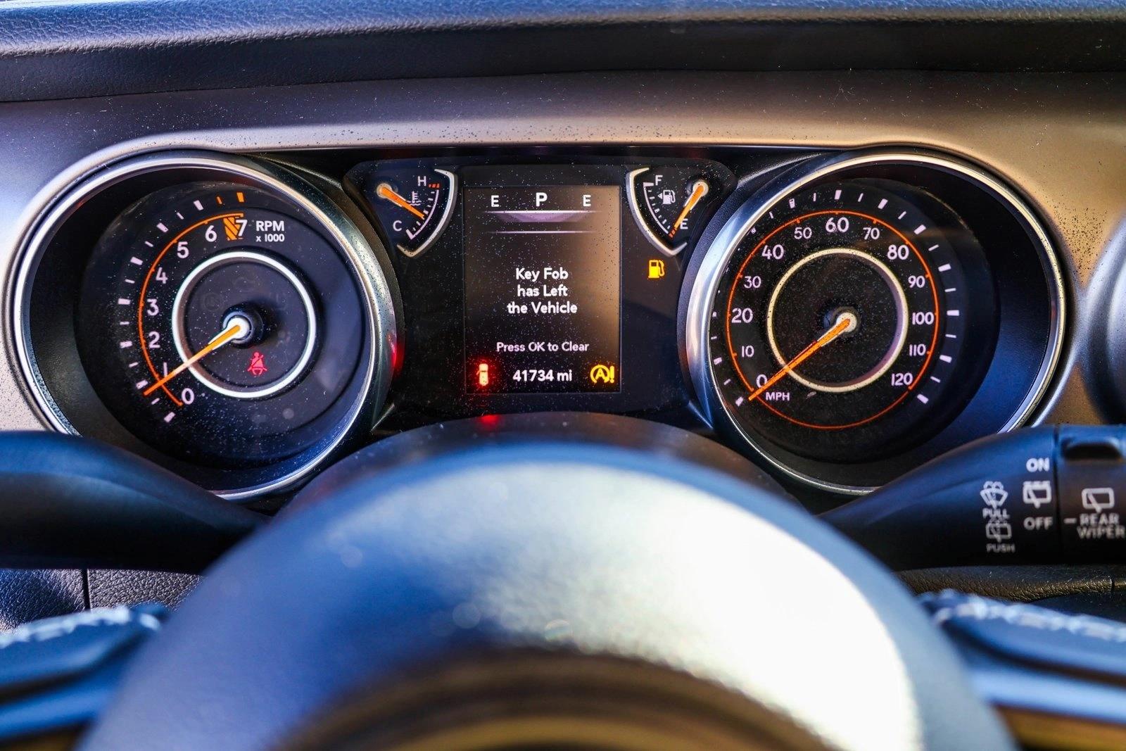 2020 JEEP WRANGLER - Image 14