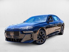 2025 BMW 760i